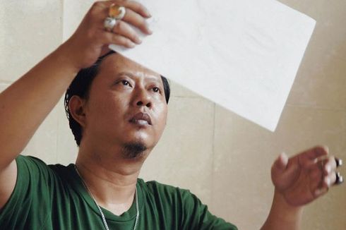 Cerita Kolaborasi Seniman Indonesia dan Merek Lemaire yang Mendunia