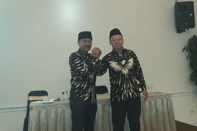 Pasangan Wahyono-FX Supardjo (Bajo) mendeklarasikan diri maju sebagai bakal calon wali kota dan wakil wali kota Surakarta dari jalur Independen di Pilkada Solo 2020, Sabtu (8/2/2020).