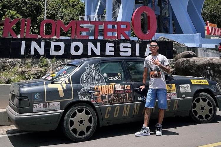 Perjalanan Solo Monang Saragih dari Surabaya ke Sabang, 33 Hari dalam Mobil