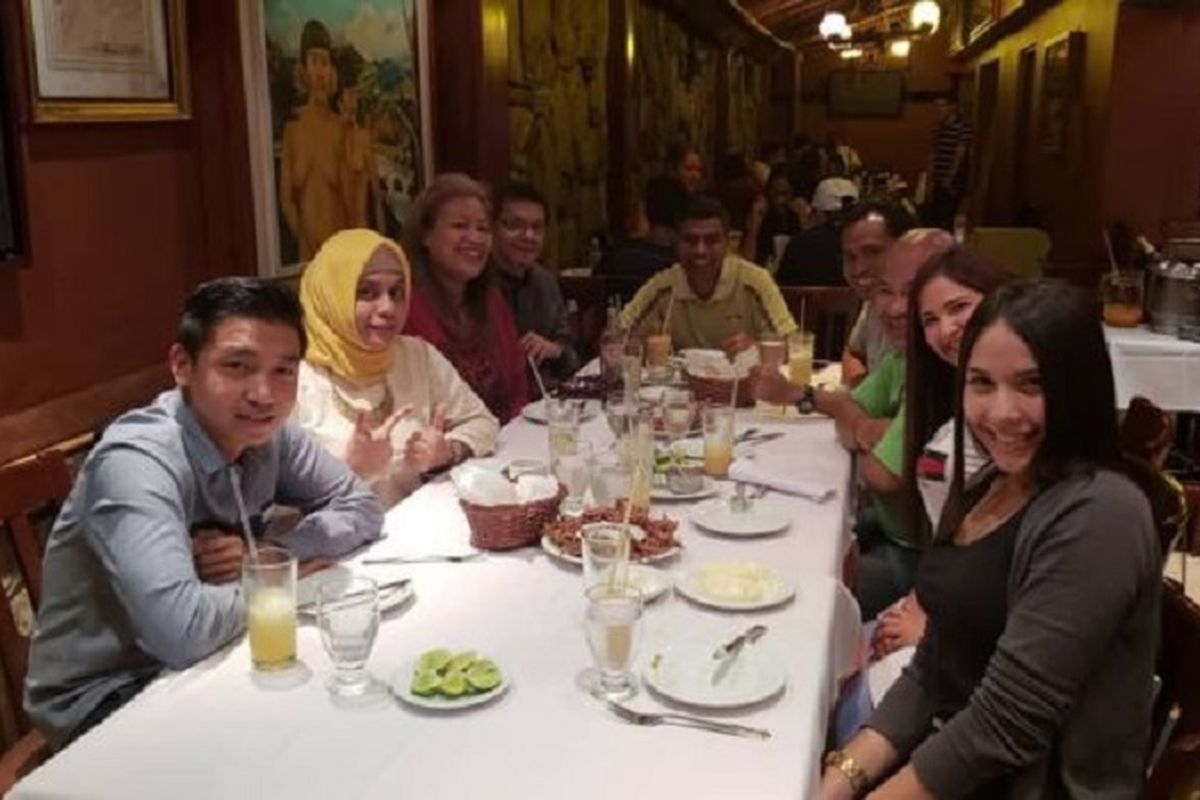 Makan siang semacam ini di Venezuela harus dibayar dengan harga beberapa miliar bolivar.