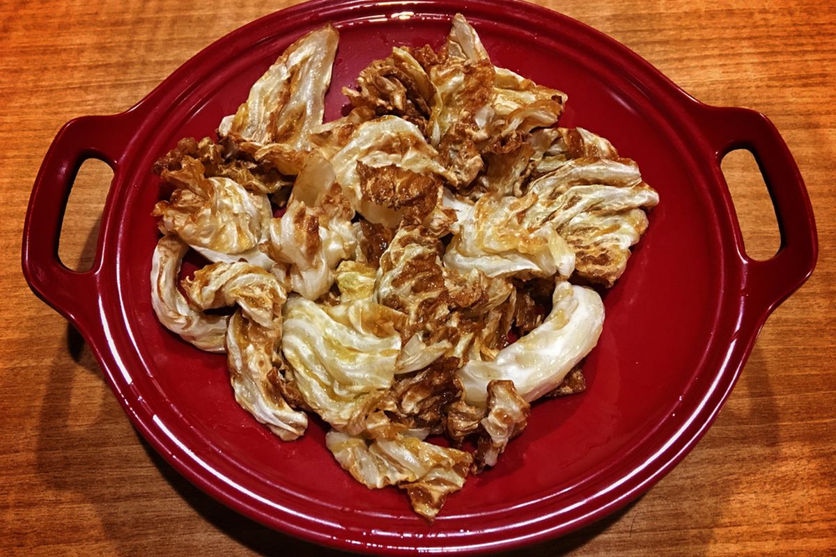 Ilustrasi kol goreng. Menurut ahli gizi, sayuran digoreng akan mengurangi bahkan menghilangkan kandungan vitamin dan mineral, tetapi meningkatkan kadar kalorinya.
