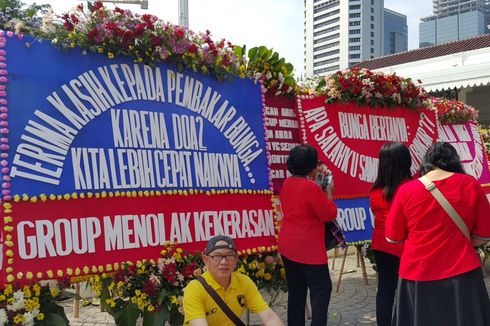 Selasa Pagi, Karangan Bunga Ahok-Djarot di Balai Kota Capai 5.016 