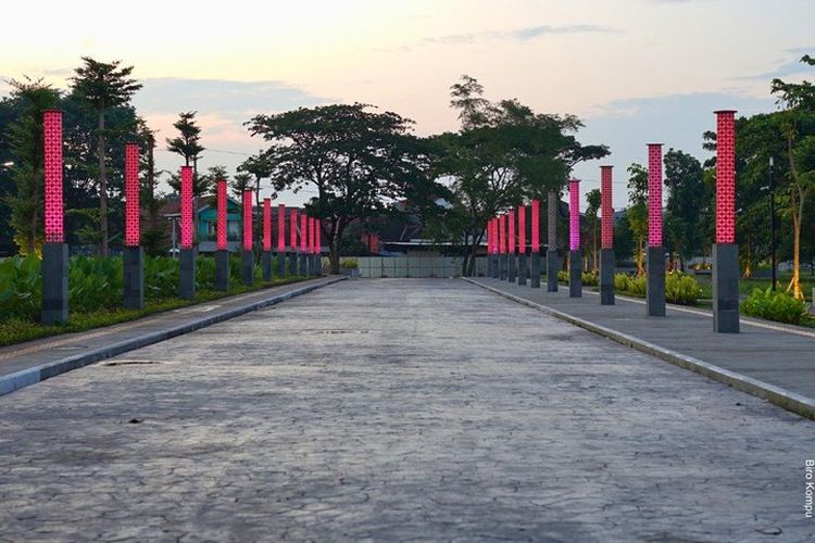 Komentar Warga soal Uji Coba Berbayar Taman Balekambang Solo