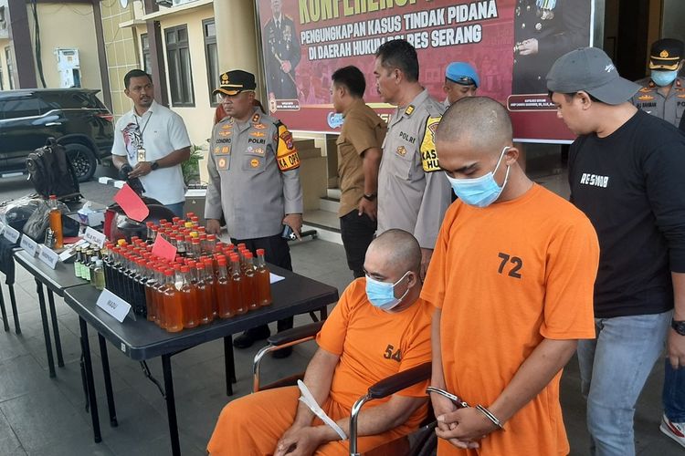 Pelaku pembunuhan penjual madu baduy ditangkap Polres Serang. Kamis (28/3/2024).