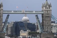 Tower Bridge London Macet Tak Bisa Menutup, Dua Jalur di Atas Sungai Thames Terganggu