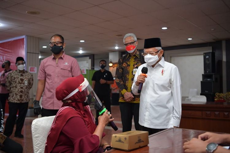 Wakil Presiden Ma'ruf Amin saat kunjungan kerja ke Jawa Tengah dalam rangka menindaklanjuti arahan Presiden untuk pengurangan kemiskinan ekstrem, Kamis (7/10/2021).