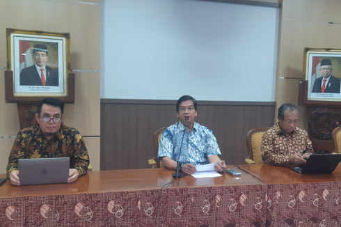 Buntut Nadiem Makarim Copot Gelar Profesor Dua Guru Besar, Rektor UNS Dituding Tutupi Kasus Korupsi Rp 57 M
