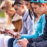 [POPULER TEKNO] Tren Gen-Z di AS, Tinggalkan Smartphone dan Ganti ke Ponsel Fitur | Viral Foto Barbie Selfie Generator, Ini Cara Bikinnya