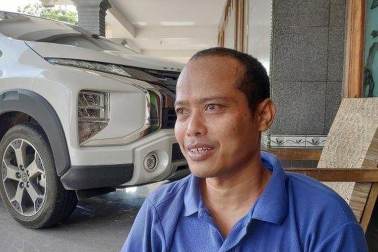 Wantono mendapat Rp 24 miliar setelah jual tanah 4,2 hektare. Ia pun membeli Mitsubishi Xpander meski tak bisa mengemudi. 