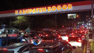 Arus Mudik Jalur Puncak Padat, Polisi Sebut Pola Pergerakan Bergeser ke Sore dan Malam