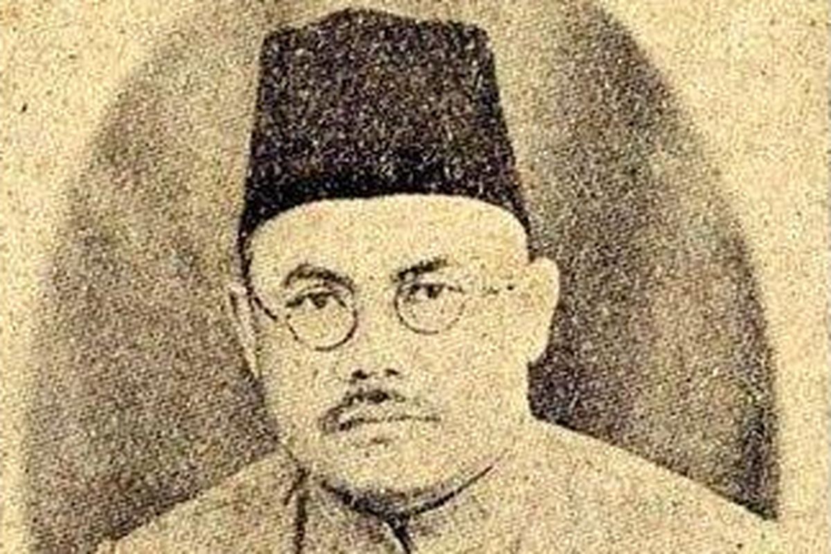 KH Ahmad Sanusi.