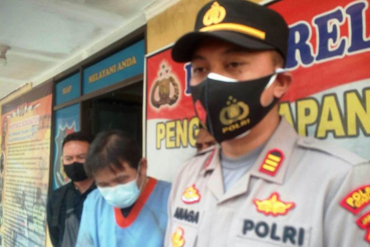 Jajaran Polsek Sukaluyu, Cianjur, meringkus HS (57), buronan kasus penggelapan pajak perusahaan. Pelaku sendiri menilap uang perusahaan senilai Rp2,7 miliar.