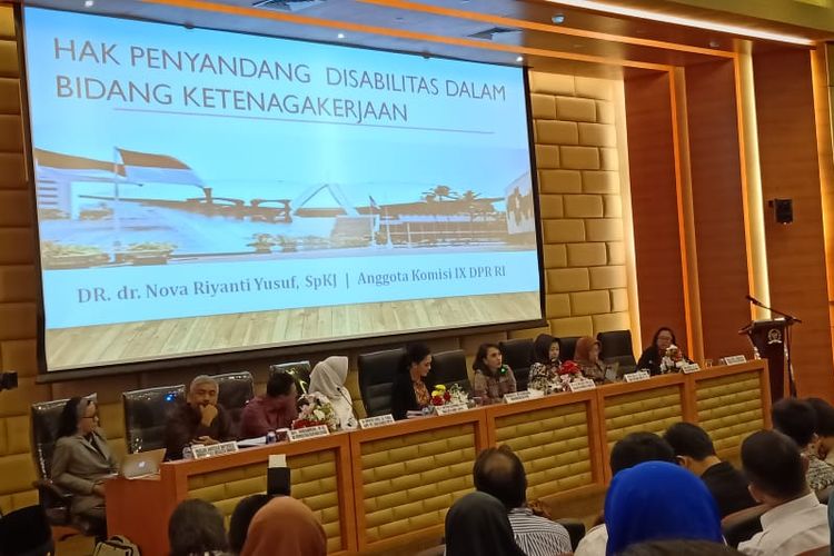 Diskusi publik bertema Pendekatan Gender dan Disabilitas dalam Legalisasi Bidang Ketenagakerjaan yang digelar di Gedung DPR, Jakarta (7/8/2019).