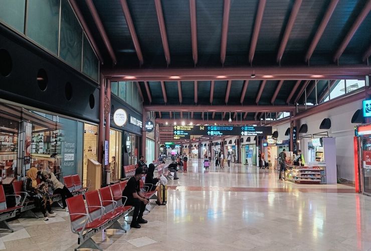 Kepulan Asap di Terminal 2 Bandara Soetta Berasal dari Kendaraan Operasional yang Rusak