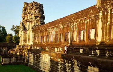 Kuil Angkor Wat di Kamboja.