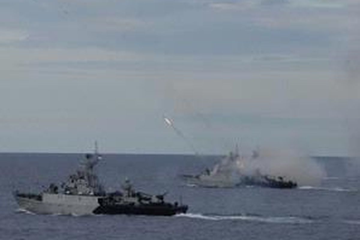 Sejumlah kapal perang milik TNI Angkatan Laut  