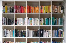 Simak, 6 Tips Menata Rak Buku di Ruangan Kecil