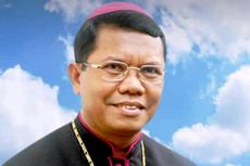 Selamat Jalan Mgr Ludovikus Simanullang, Uskup yang Berani Buat Perubahan dan Tak Segan Ikut Mengelap Meja