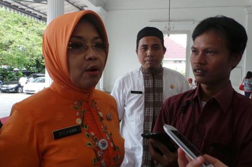 Sylviana Murni Mendadak Merapat ke Cikeas