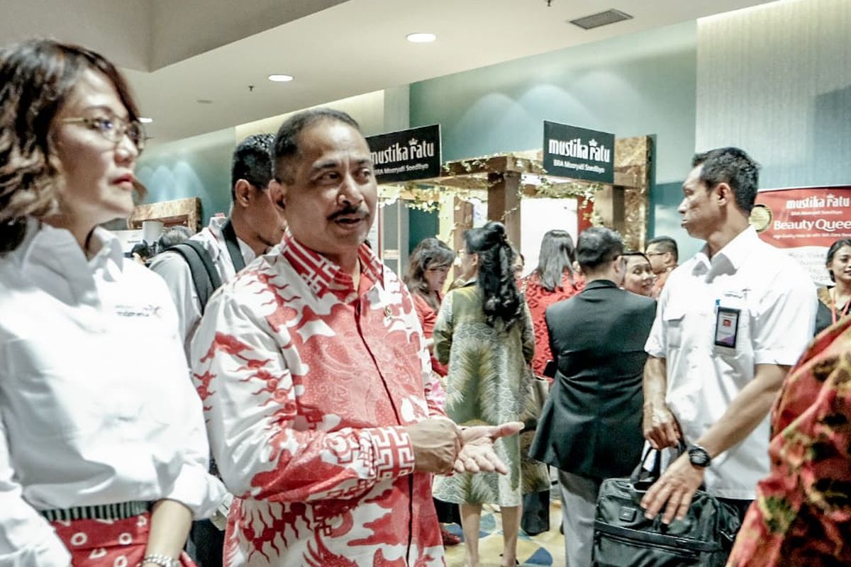Menteri Pariwisata (Menpar) Arief Yahya saat menghadiri peluncuran Hari Belanja Diskon Indonesia (HBDI) dan Parade Merk Lokal Indonesia 2019 di Senayan City, Jakarta, Kamis (15/8/2019).