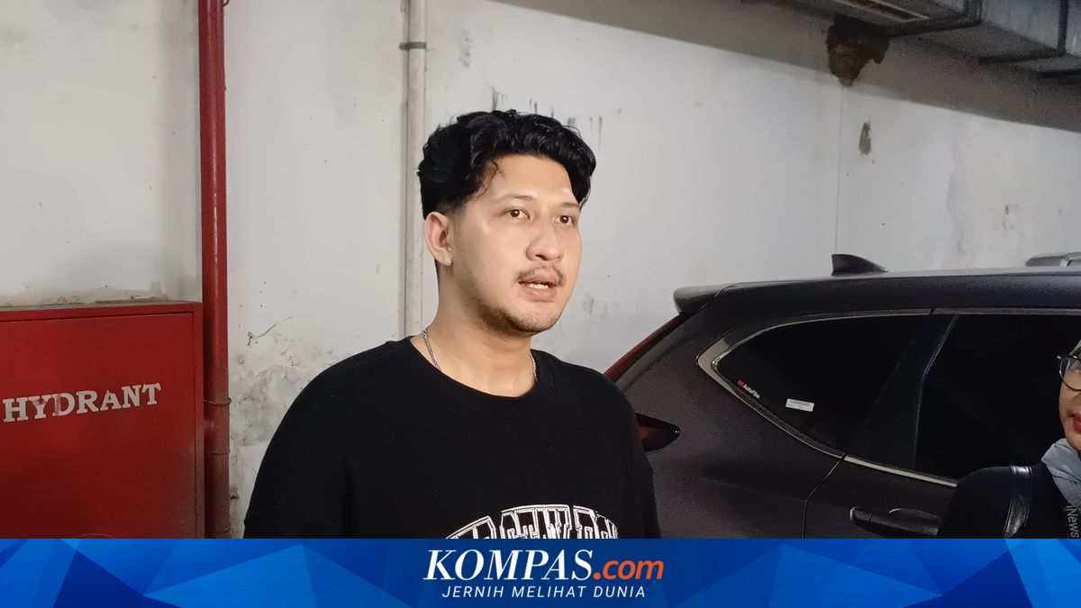 Aditya Zoni Akan Ambil Barang-barang Ammar Zoni di Kediaman Dokter Kamelia ~AM

Klik untuk baca: