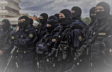 Special Intervention Group (GIS), sebuah unit pasukan elit Italia