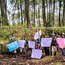 Muak Jalan Rusak Imbas Aktivitas Offroad, Warga Tutup Jalur, Suarakan Protes di Hutan Lembang