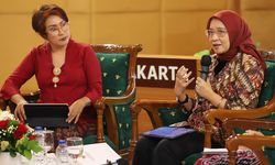 Menteri Rini: Membangun Birokrasi Profesional Butuh Pemimpin Transformatif