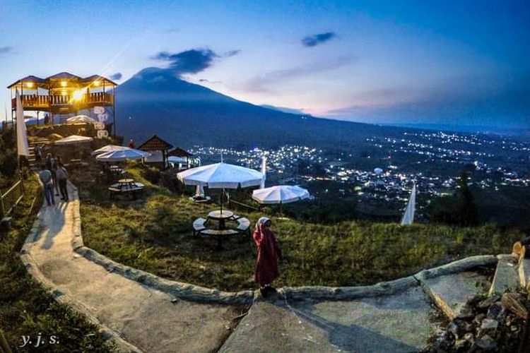 Puncak Botorono di Kabupaten Temanggung, Jawa Tengah