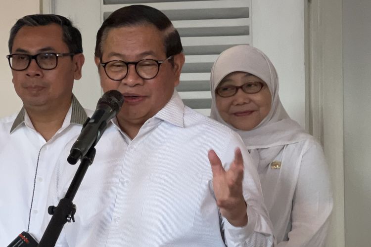 Pramono Tak Mundur Bereskan Sampah Jakarta: Pasti Banyak yang Menyerang Saya