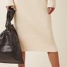 Clutch Bottega Veneta Rp 32 Juta Ini Disebut Mirip Kantong Kresek