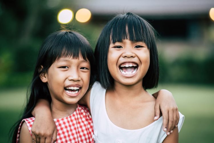 Kenapa Kakak Adik Berbeda Karakter? Psikolog Ungkap 3 Pengaruhnya