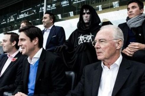 Beckenbauer: Ferguson Tinggalkan MU pada Saat yang Tepat