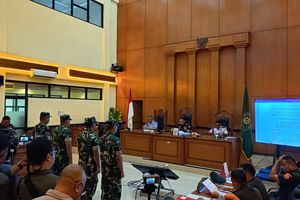 4 Prajurit TNI Terdakwa Penyiraman Air Keras Andrie Yunus Hadiri Sidang Perdana