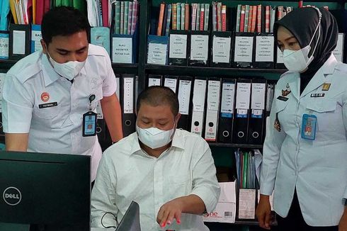 Terpidana Korupsi Mantan Bupati Bengkalis Amril Mukminin Bebas Bersyarat Hari Ini