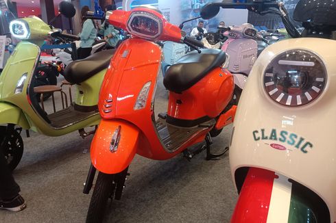 Ragam Motor Listrik Murah Mirip Vespa dan Peugeot di IIMS 2024