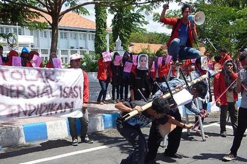 Mahasiswa Untag Demo Tolak Kampus Unair di Banyuwangi