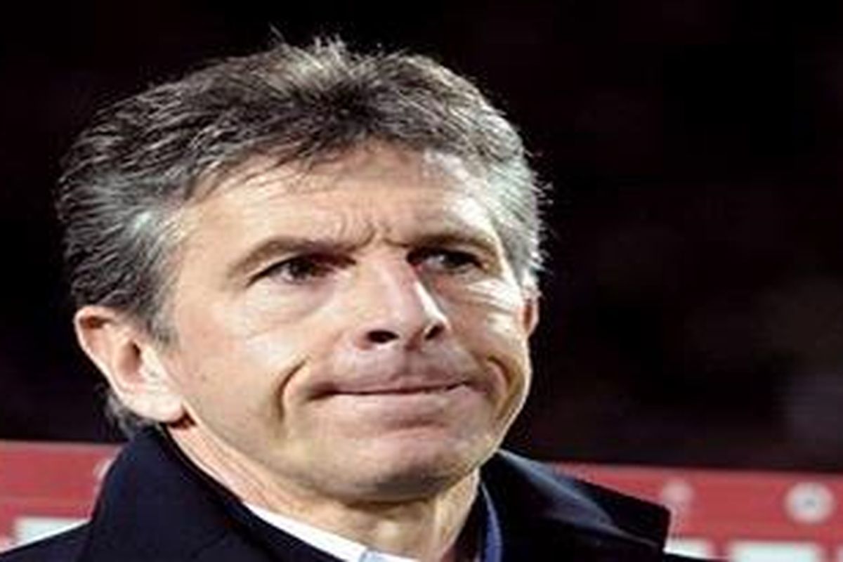Pelatoh Olympique Lyonnais, Claude Puel.
