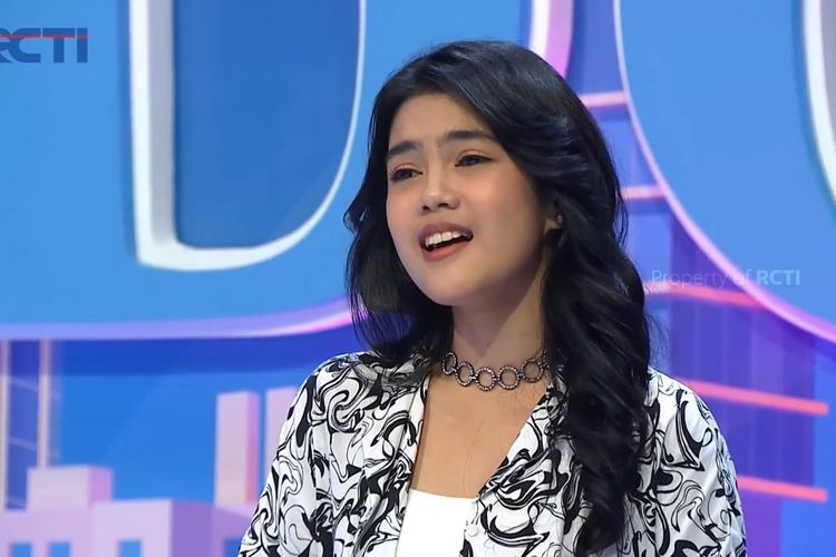 Raisa Syarla saat tampil di hadapan juri Indonesian Idol 2023. 