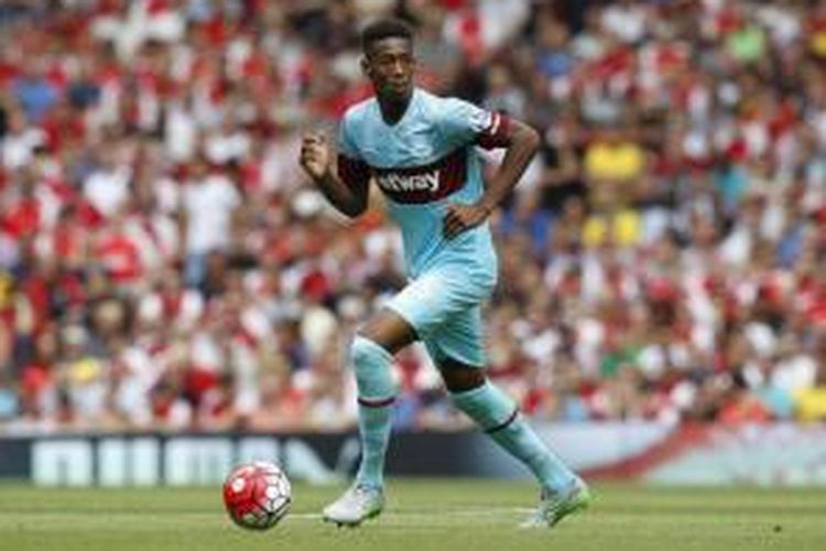 Gelandang muda West Ham United, Reece Oxford.