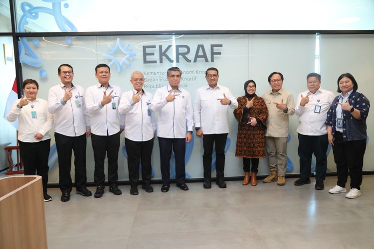 Kementerian Ketenagakerjaan (Kemenaker) menjajaki kerja sama strategis dengan Kementerian Ekonomi Kreatif/Badan Ekonomi Kreatif (Kemenkraf) dalam rangka memperkuat pengembangan sumber daya manusia (SDM) dan memperluas kesempatan kerja di sektor ekonomi kreatif.
