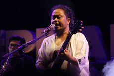 Pusakata dan Lagu yang Tercipta di Danau Tolire Ternate