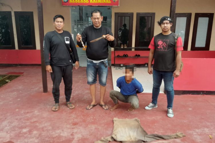 Pelaku penganiayaan di Tanjung Palas Bulungan Kaltara AS (34) diamankan Polisi. Ia melukai korbannya akibat cemburu dengan kedekatan korban dengan istri sirinya