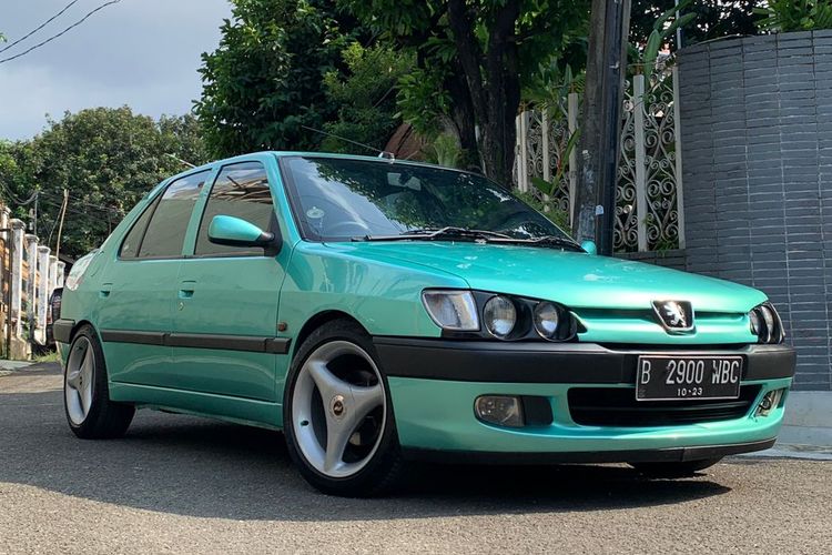 Modifikasi Peugeot 306