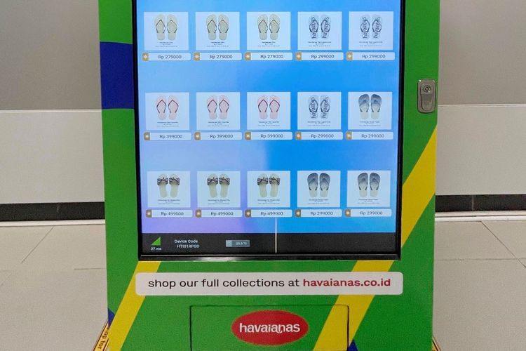 Vending machine Havaianas di Stasiun MRT Bundaran HI.