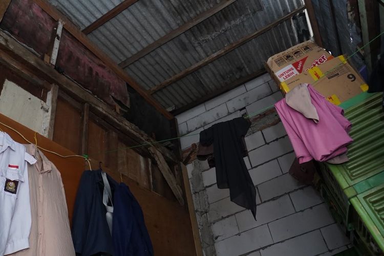 7 Orang Tinggal di Rumah 16 Meter Persegi Bukit Duri, Ini Penampakannya