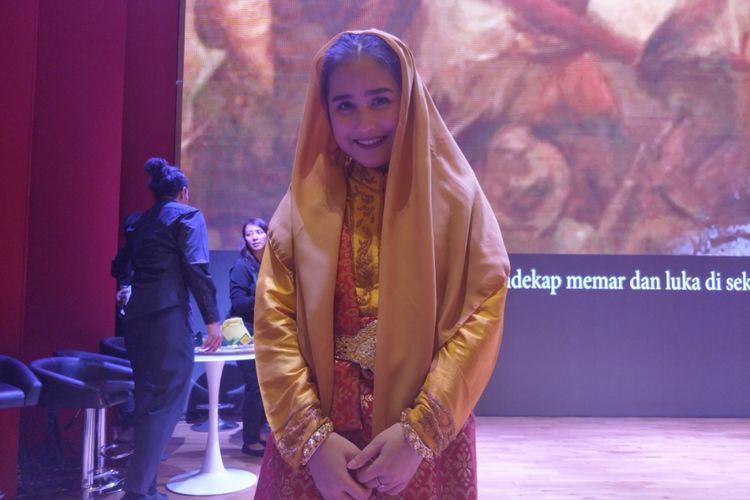Prilly Latuconsina di sela peluncuran komik Keumalahayati: Laksamana Perempuan Pertama di Perpustakaan Nasional, Jakarta Pusat, Senin (21/5/2018).
