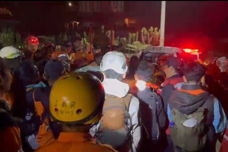 Pendaki asal Brebes yang Jatuh ke Kawah Gunung Slamet Ditemukan Tewas