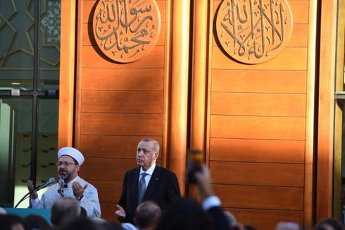 Meski Tuai Protes, Erdogan Tetap Resmikan Masjid Terbesar di Jerman