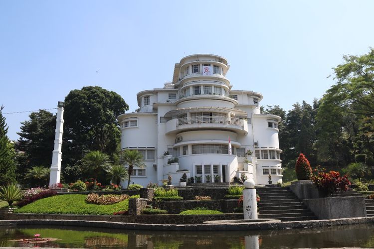 Universitas Pendidikan Indonesia